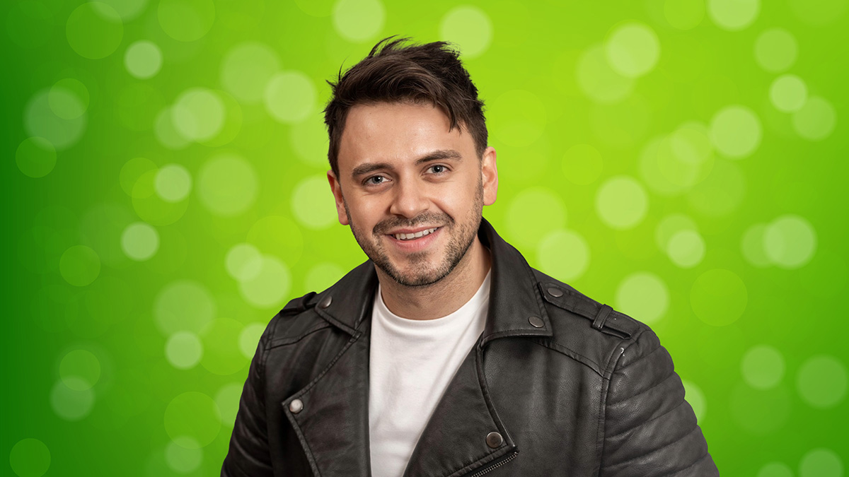 Sunday Breakfast with Josh Lovatt